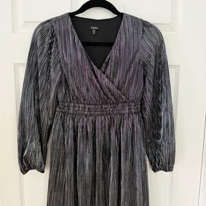 Zunie Black and Silver Long Sleeve Dress